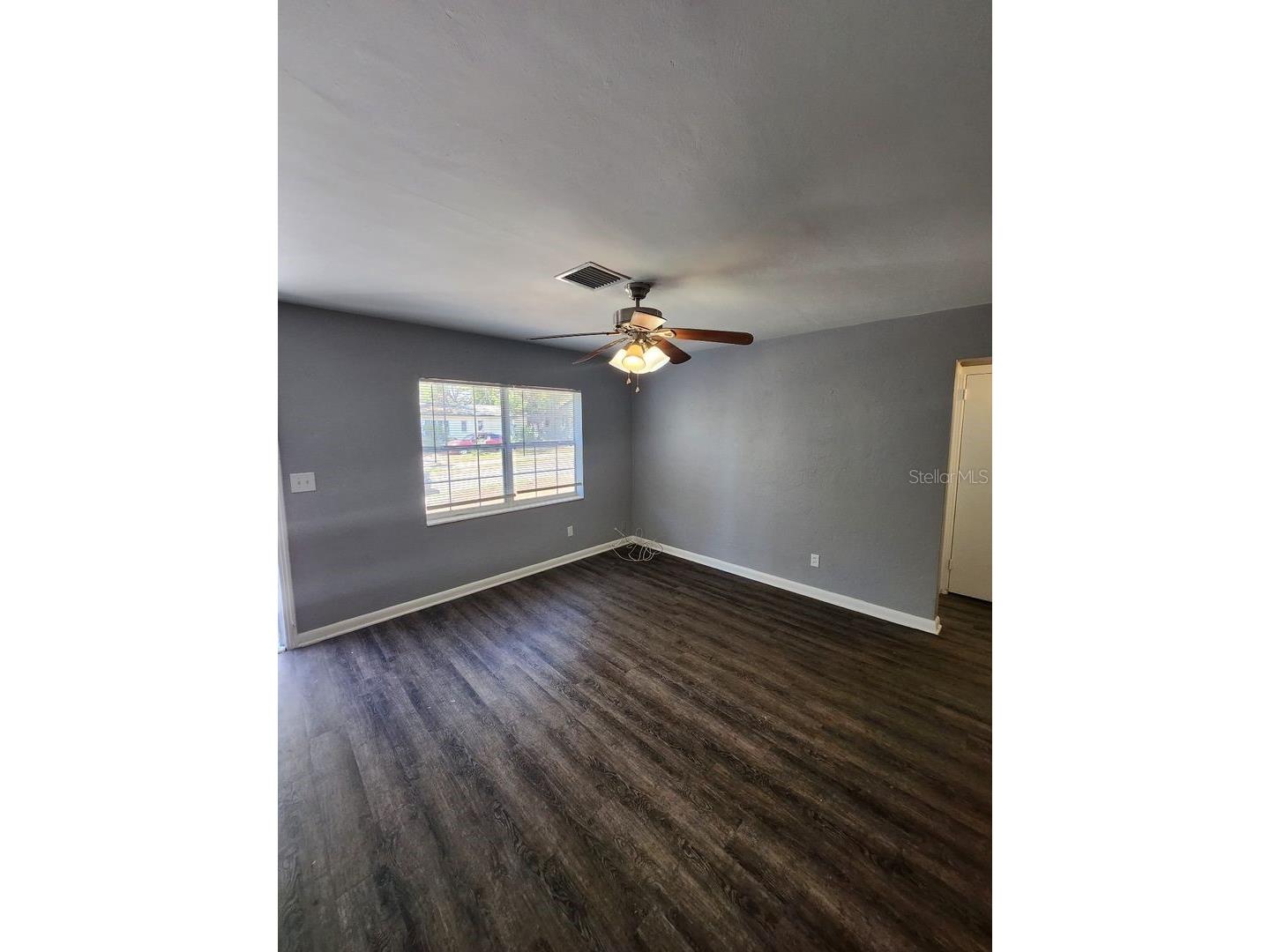 2524 19th Street S Saint Petersburg FL 33712 TB8498373 image2