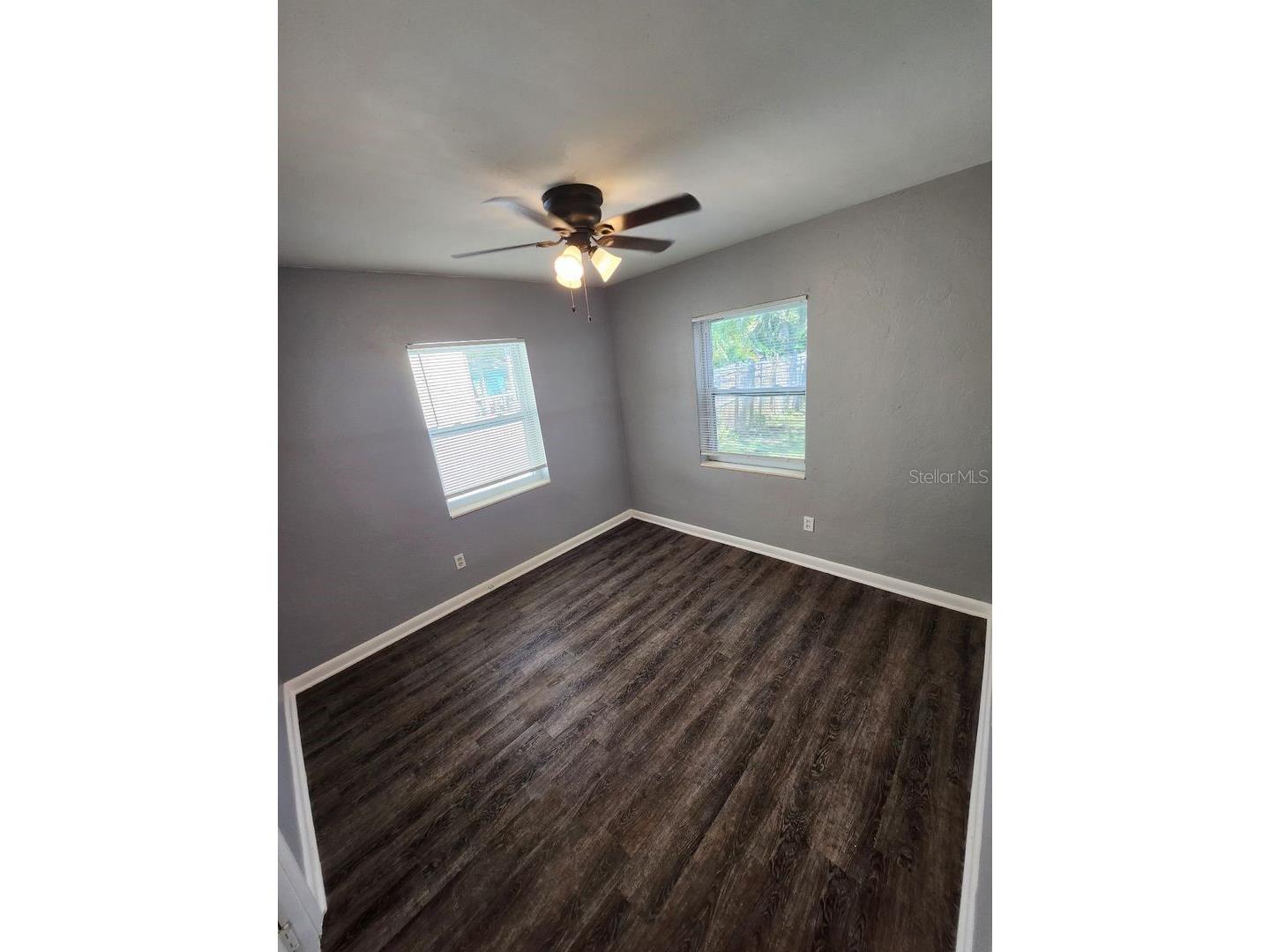 2524 19th Street S Saint Petersburg FL 33712 TB8498373 image8