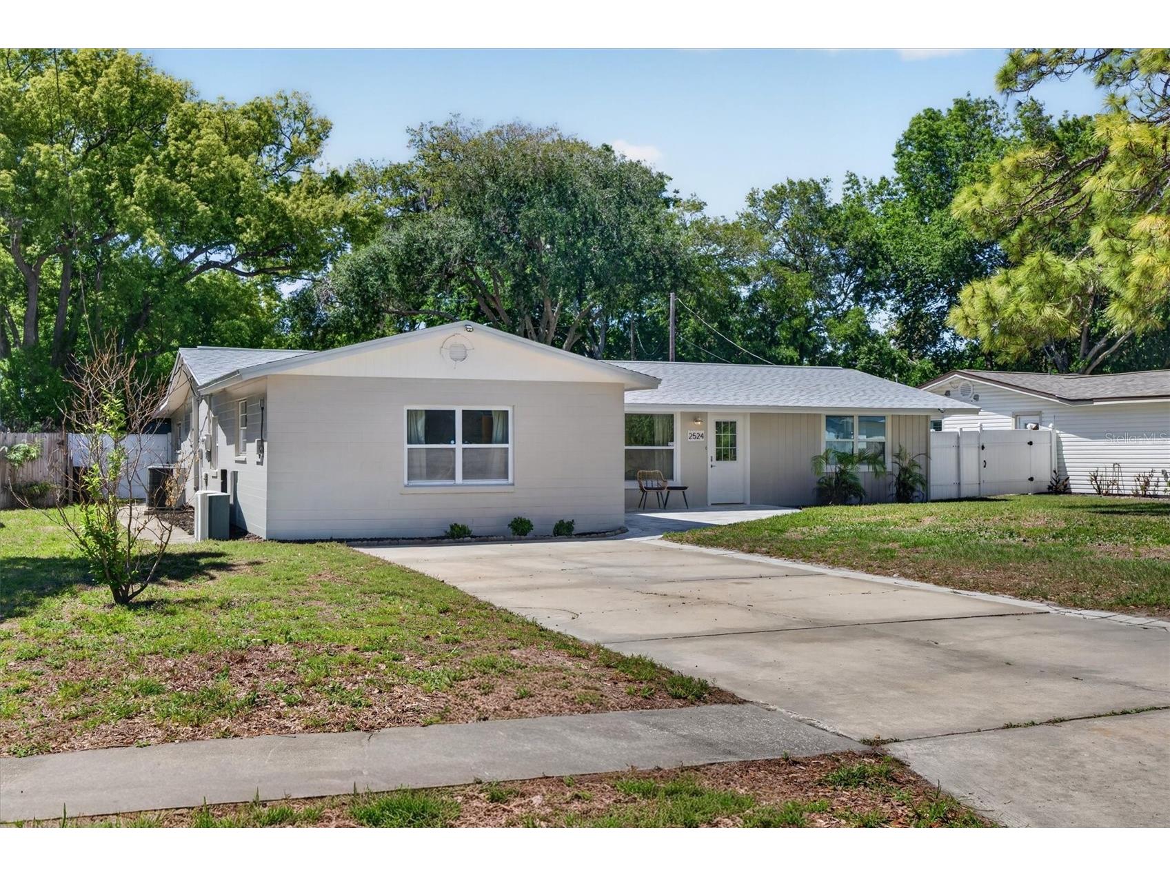 2524 Florida Boulevard South Daytona FL 32119 O6399801 image1