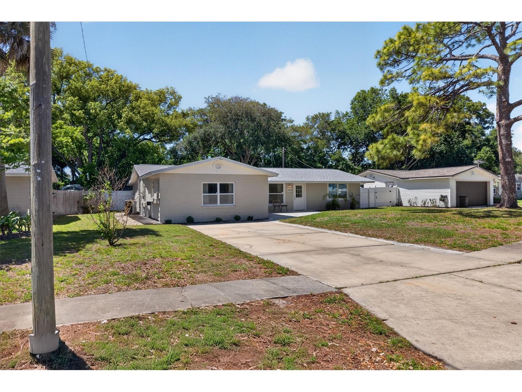 2524 Florida Boulevard South Daytona FL 32119 O6399801 image2