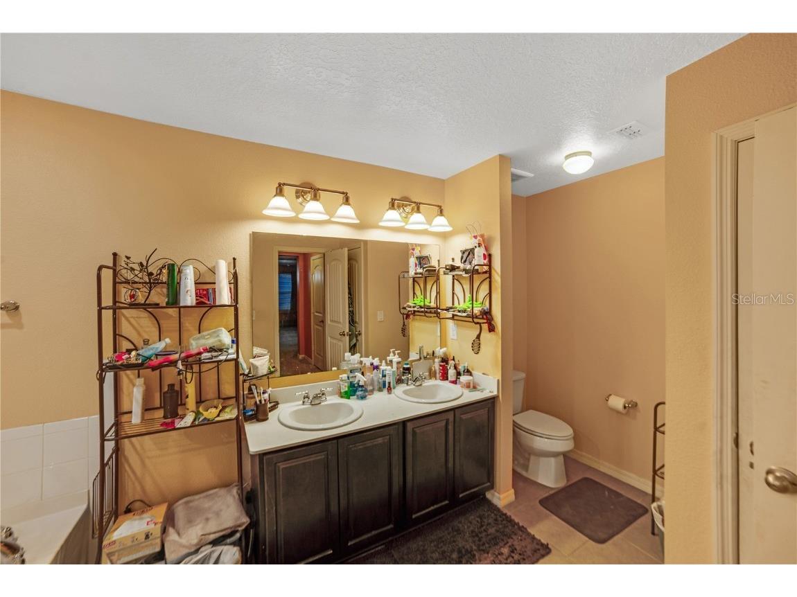 2524 Interlock Drive Kissimmee FL 34741 V4945986 image18