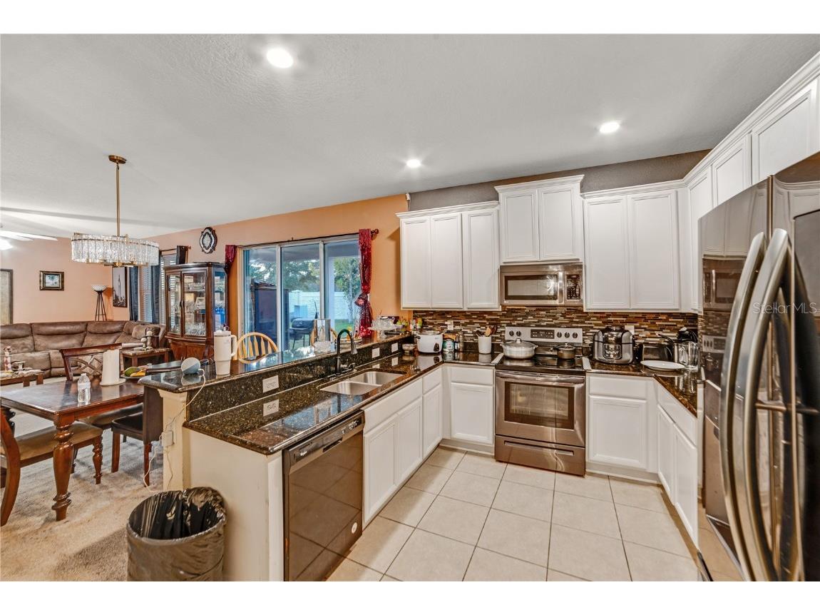 2524 Interlock Drive Kissimmee FL 34741 V4945986 image7