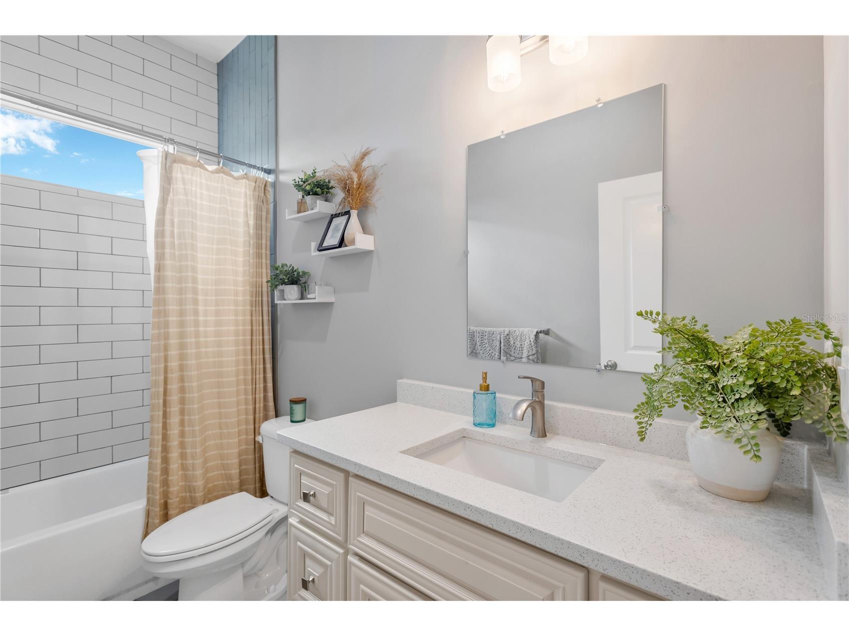 2524 Lake Ellen Lane Tampa FL 33618 TB8514334 image18