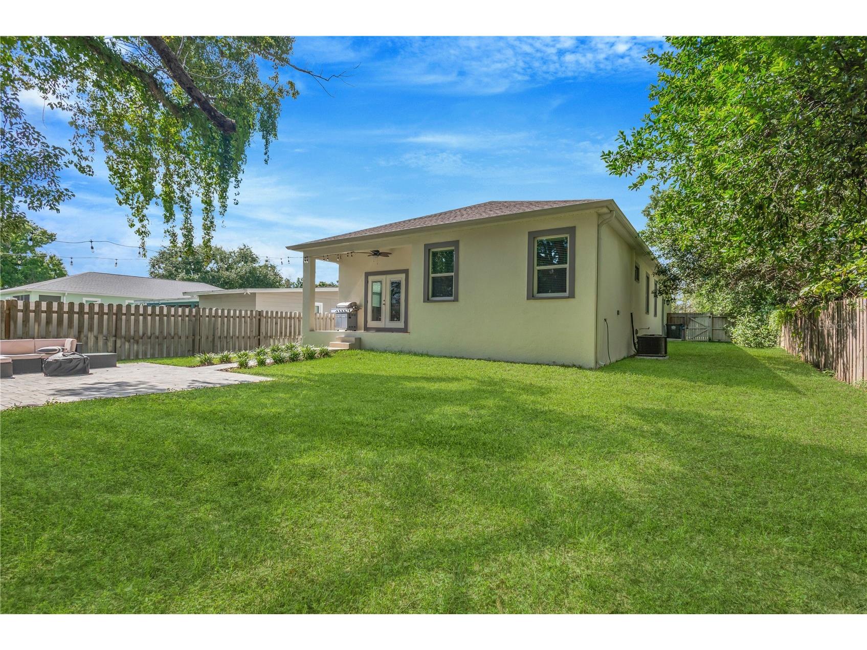 2524 Lake Ellen Lane Tampa FL 33618 TB8514334 image27