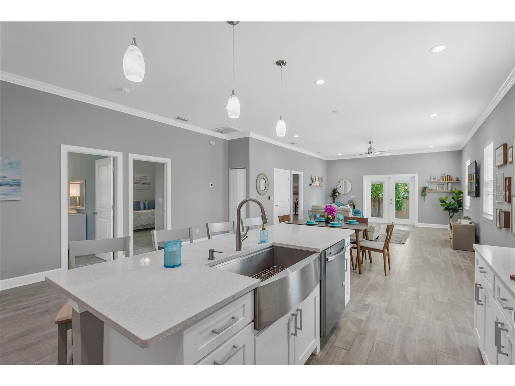 2524 Lake Ellen Lane Tampa FL 33618 TB8514334 image4
