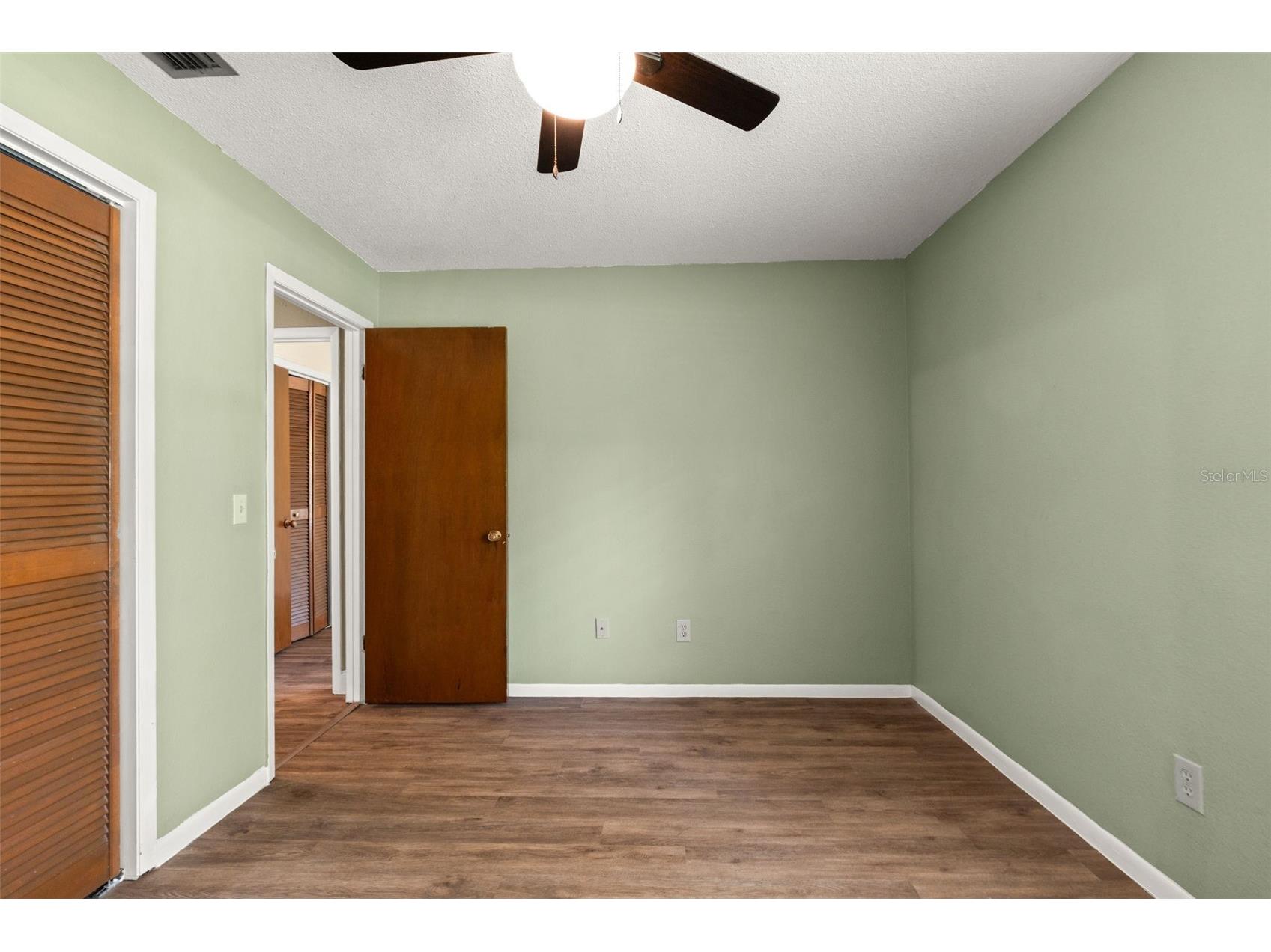 2524 Victarra Circle Lutz FL 33559 TB8491334 image17