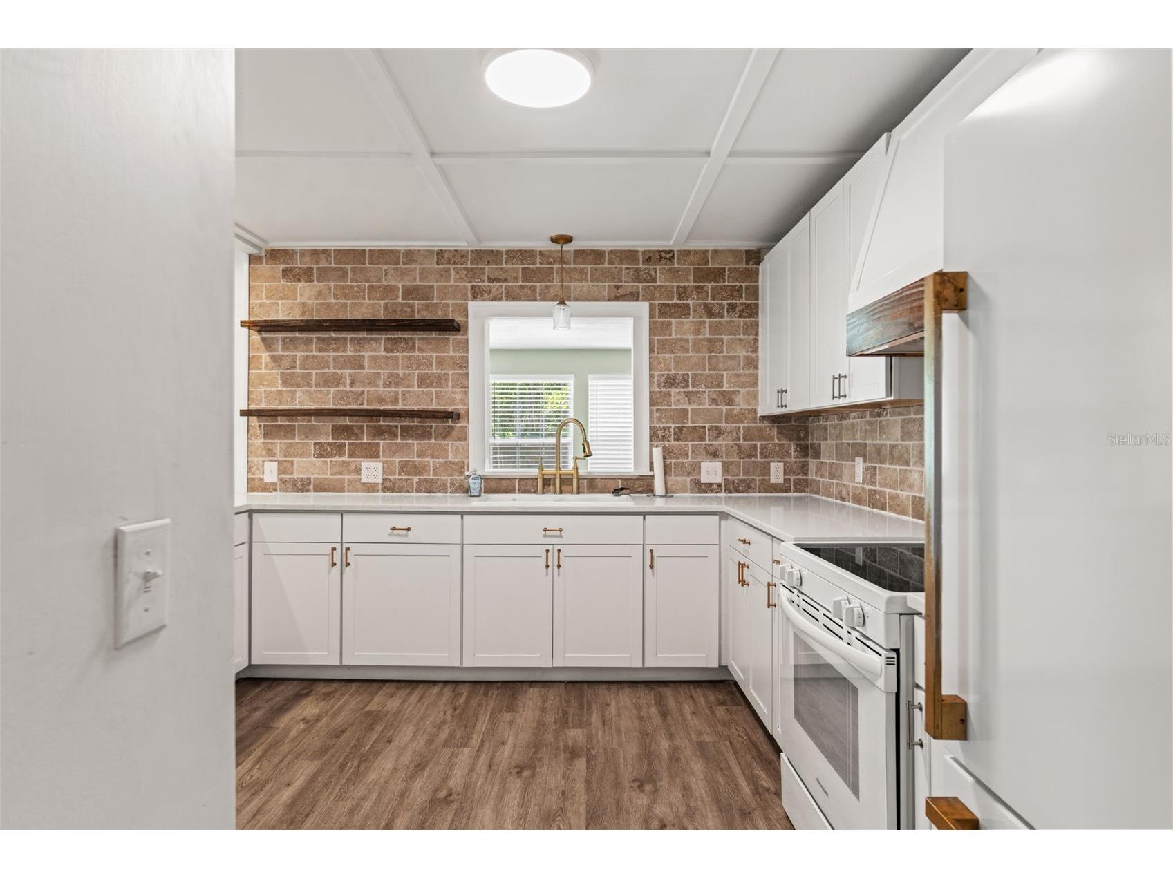 2524 Victarra Circle Lutz FL 33559 TB8491334 image21