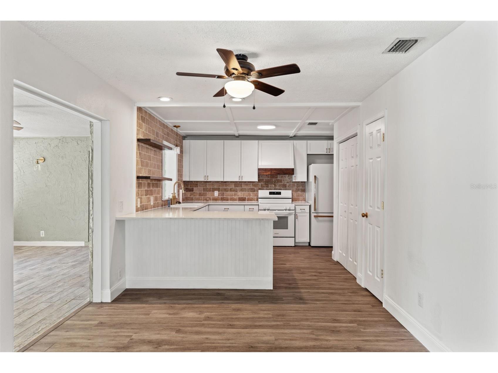 2524 Victarra Circle Lutz FL 33559 TB8491334 image23