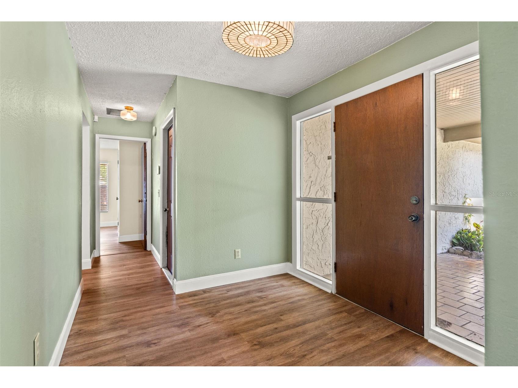 2524 Victarra Circle Lutz FL 33559 TB8491334 image7