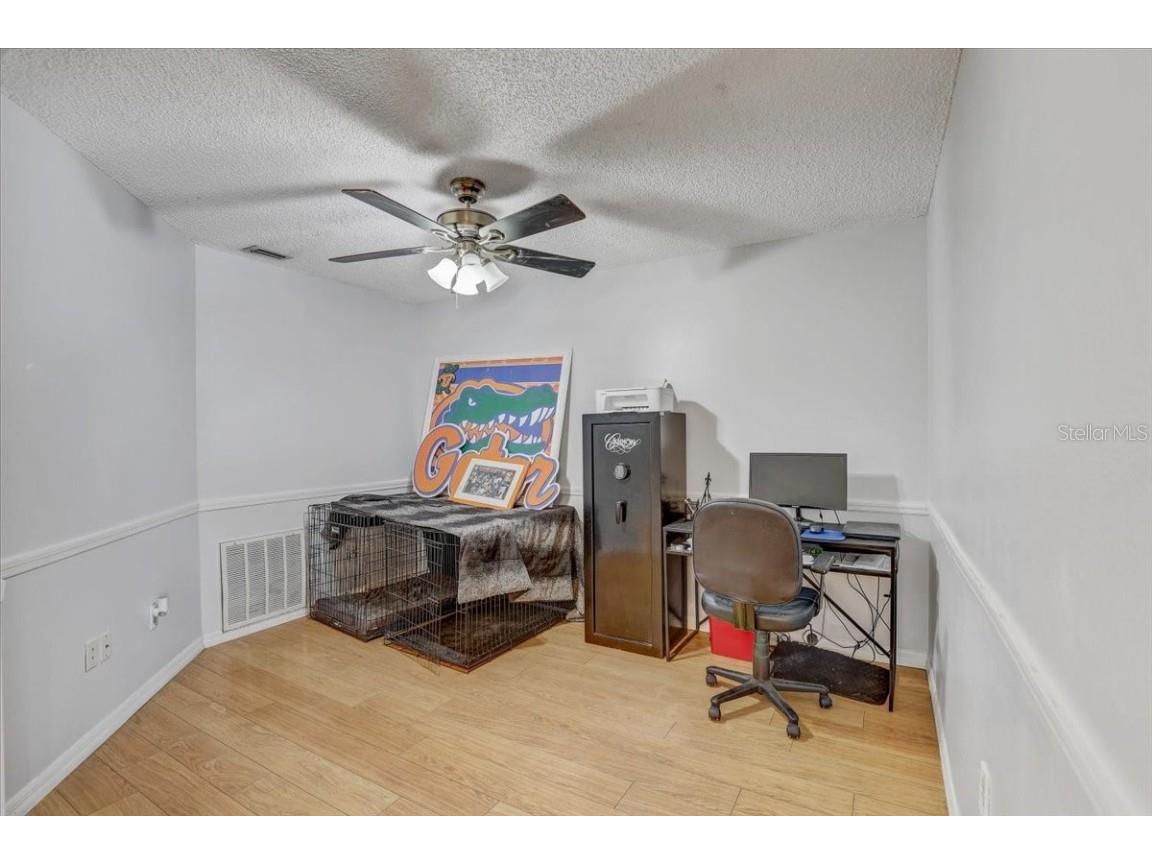 2524 Wrencrest Circle Valrico FL 33596 TB8443326 image12