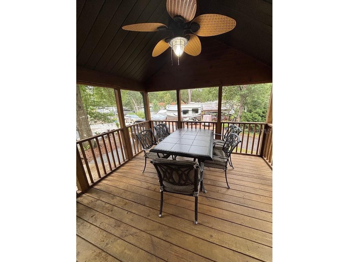 25246 NE 143rd Street #181 Salt Springs FL 32134 - LITTLE LAKE KERR OM720885 image9