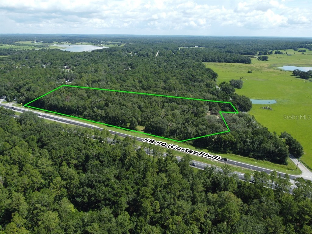 25247 Cortez Boulevard Brooksville FL 34601 W7877205 image1