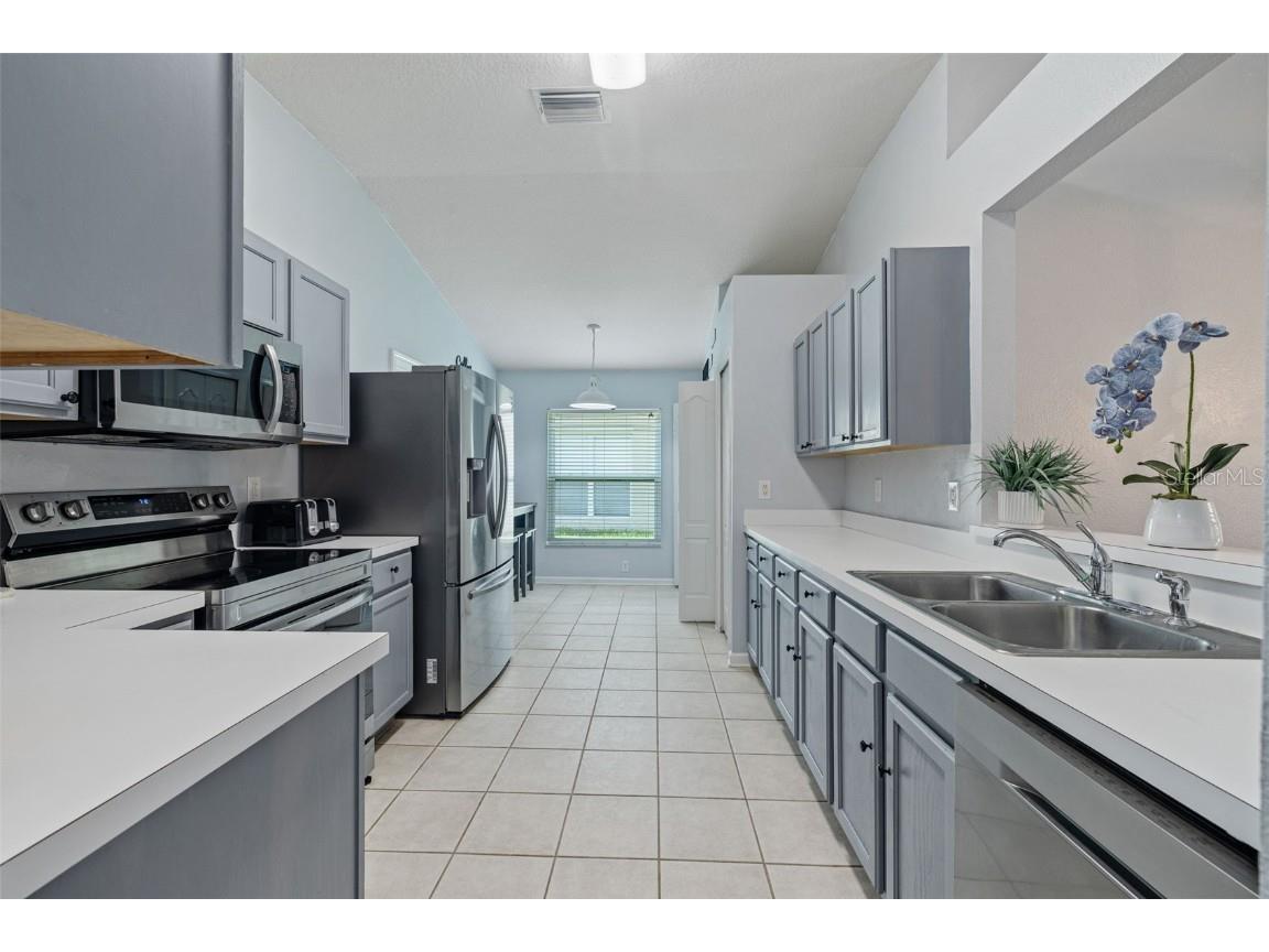 25247 Lexington Oaks Boulevard Wesley Chapel FL 33544 TB8419131 image9