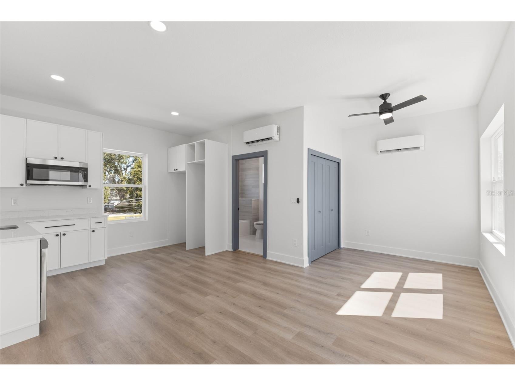 2525 13th Avenue N Saint Petersburg FL 33713 TB8445192 image16