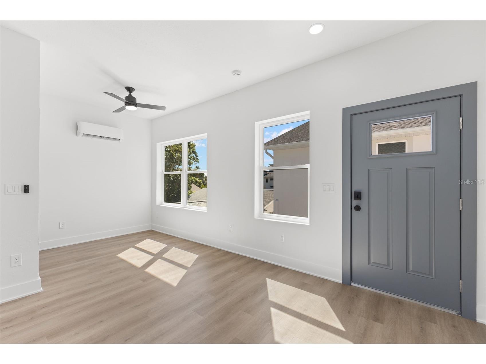 2525 13th Avenue N Saint Petersburg FL 33713 TB8445192 image17