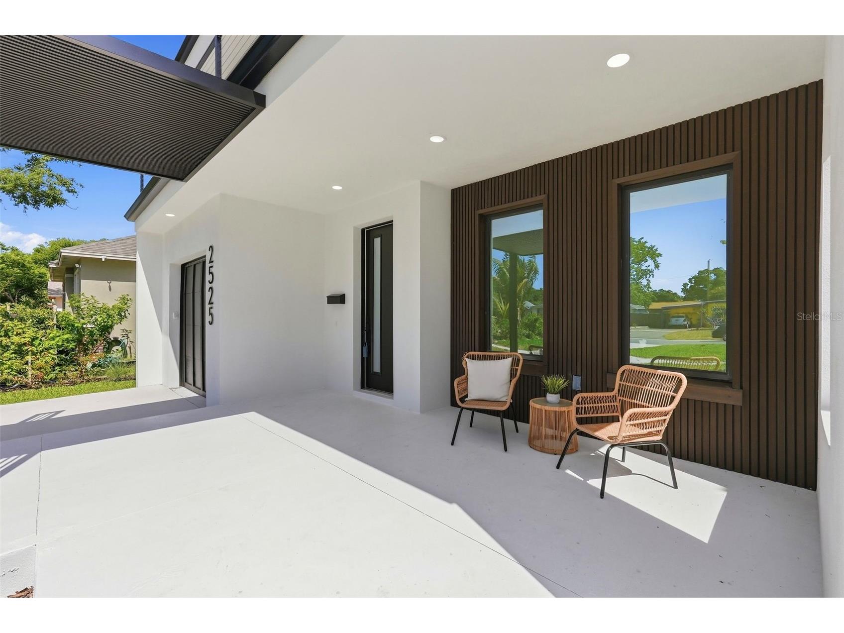 2525 18th Avenue N Saint Petersburg FL 33713 TB8495183 image5