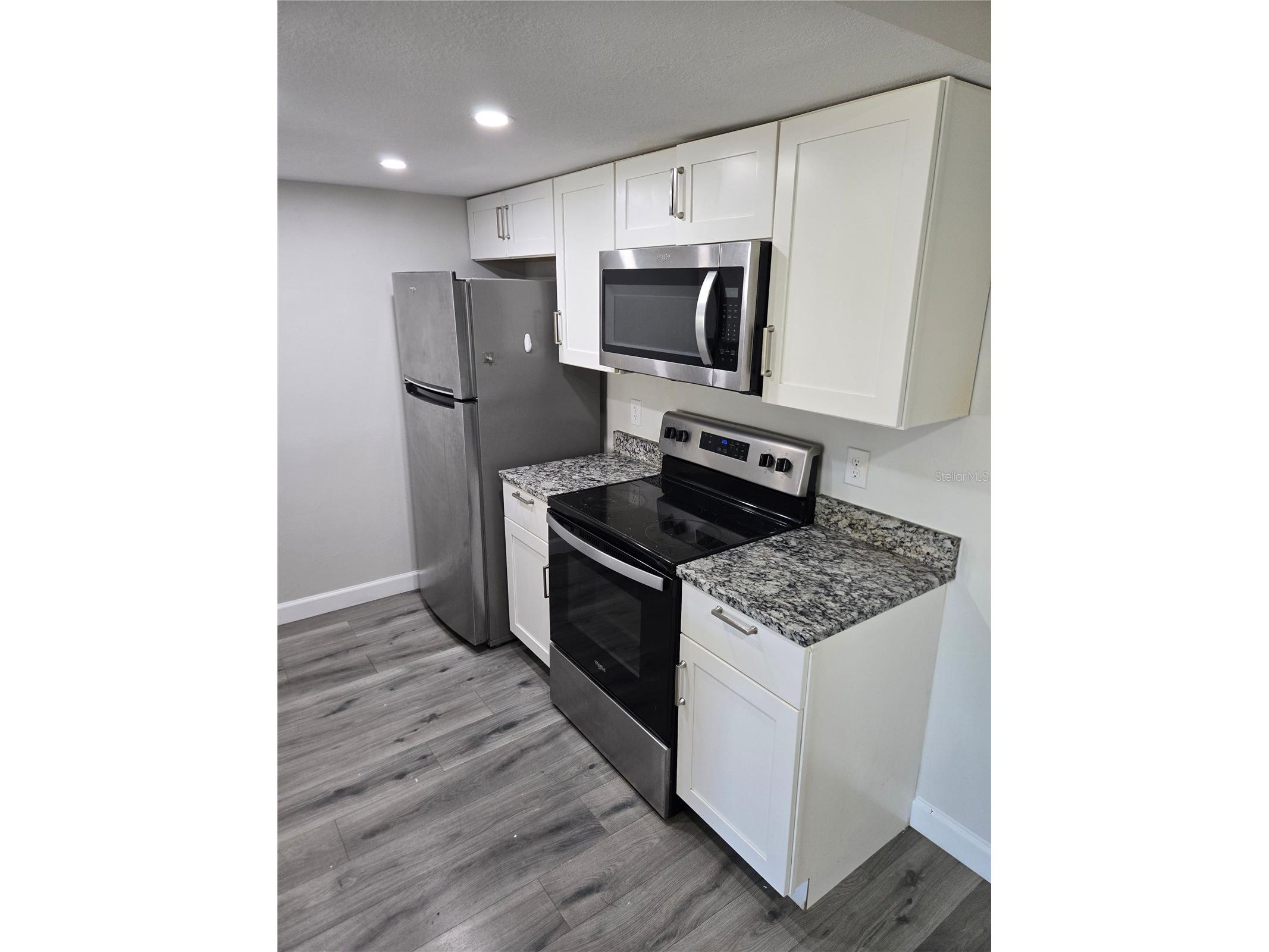 2525 54th Avenue S #4 Saint Petersburg FL 33712 O6390216 image7