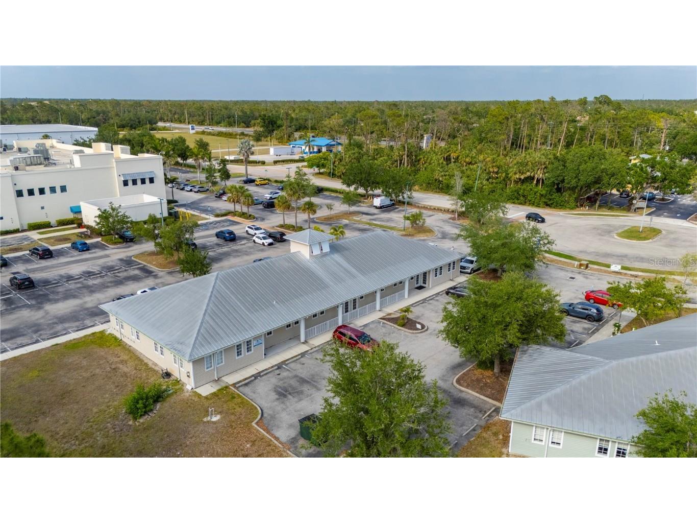 2525 Bobcat Village Center Road North Port FL 34288 C7509161 image14