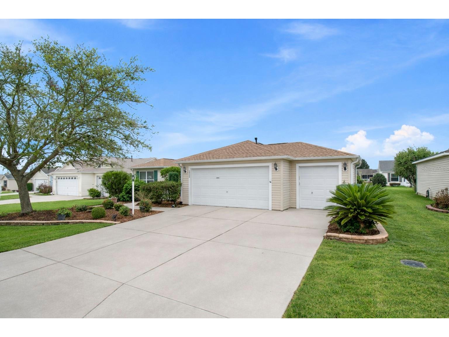 2525 Five Forks Trail The Villages FL 32162 O6390536 image2