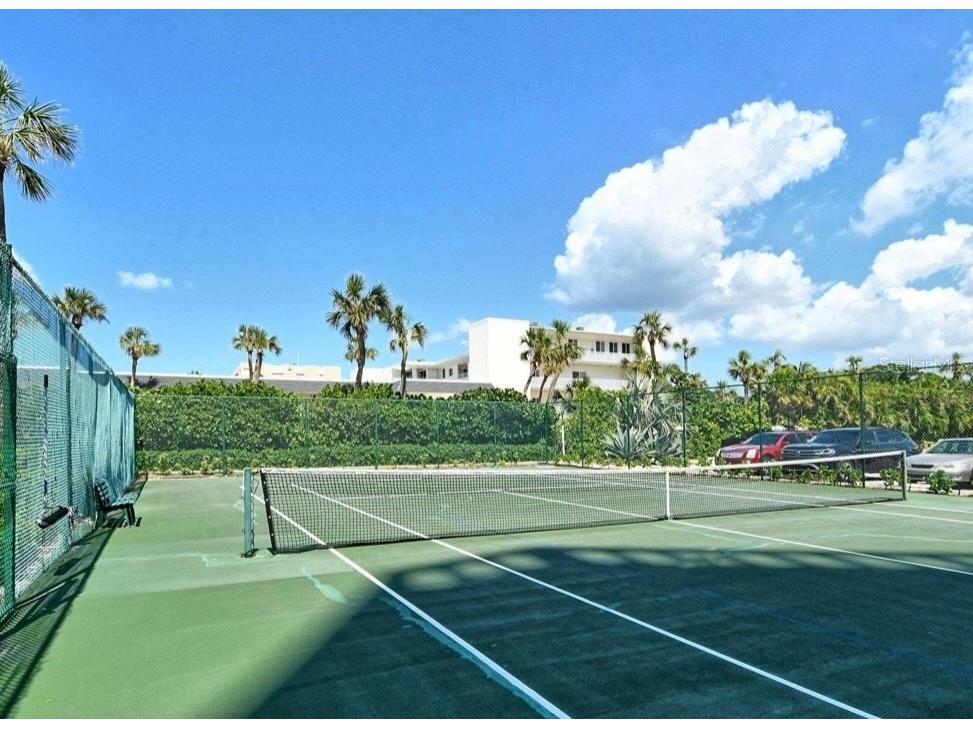 2525 Gulf Of Mexico Drive #12F Longboat Key FL 34228 A4675505 image22