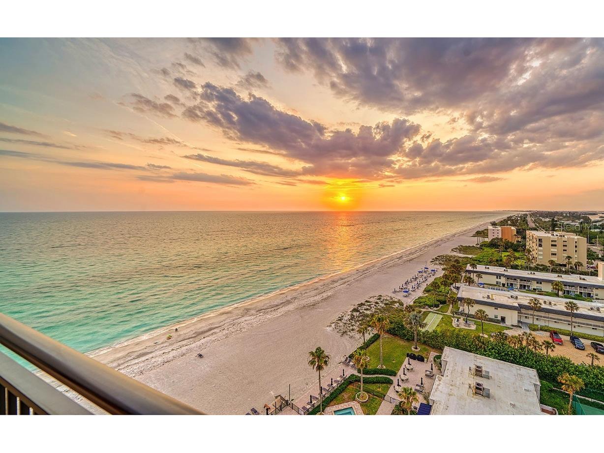 2525 Gulf Of Mexico Drive #13E Longboat Key FL 34228 - GULF OF MEXICO & SARASOTA BAY A4570108 image1