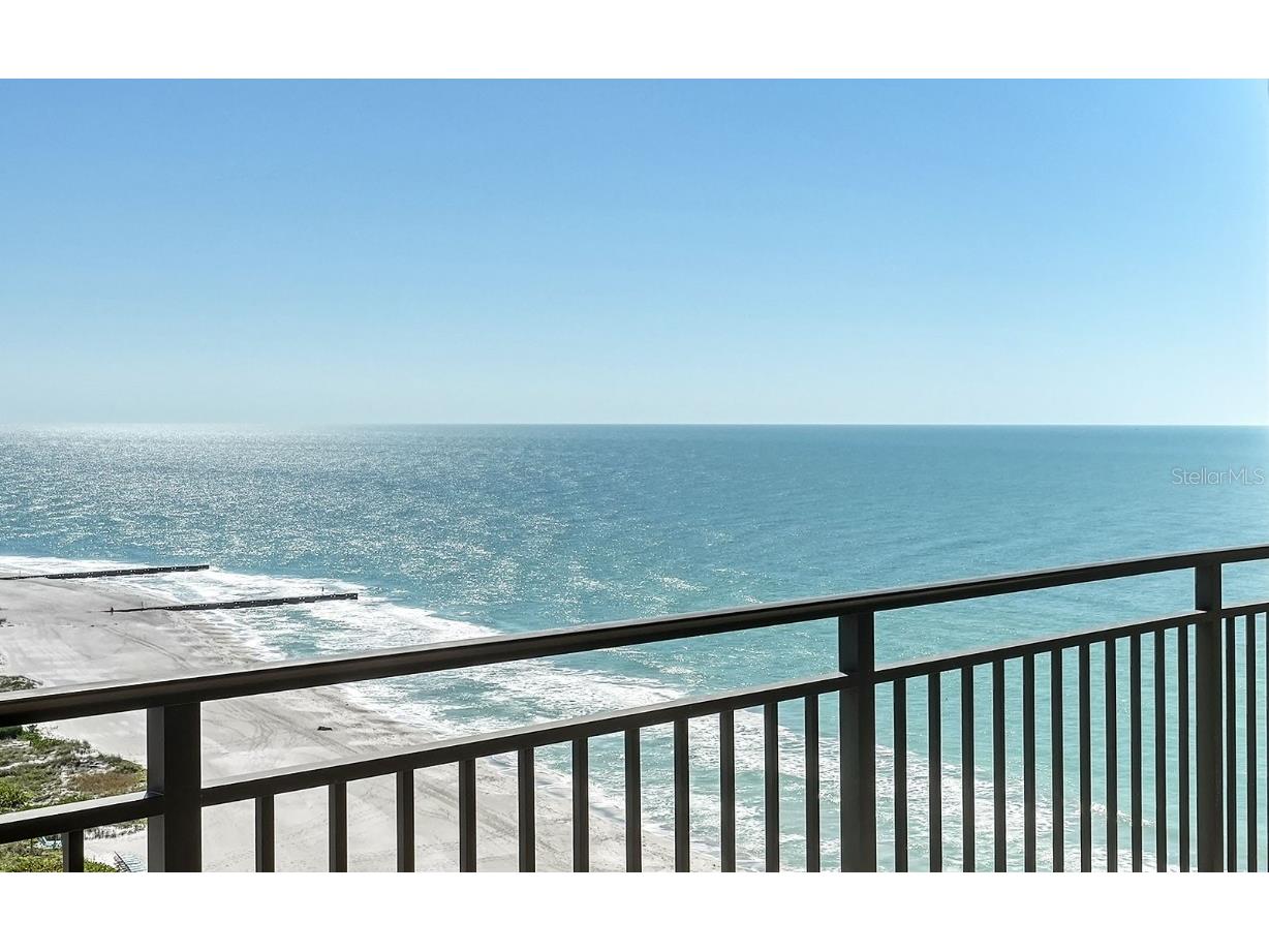2525 Gulf Of Mexico Drive #15B Longboat Key FL 34228 - SARASOTA BAY & GULF OF MEXICO A4598262 image1
