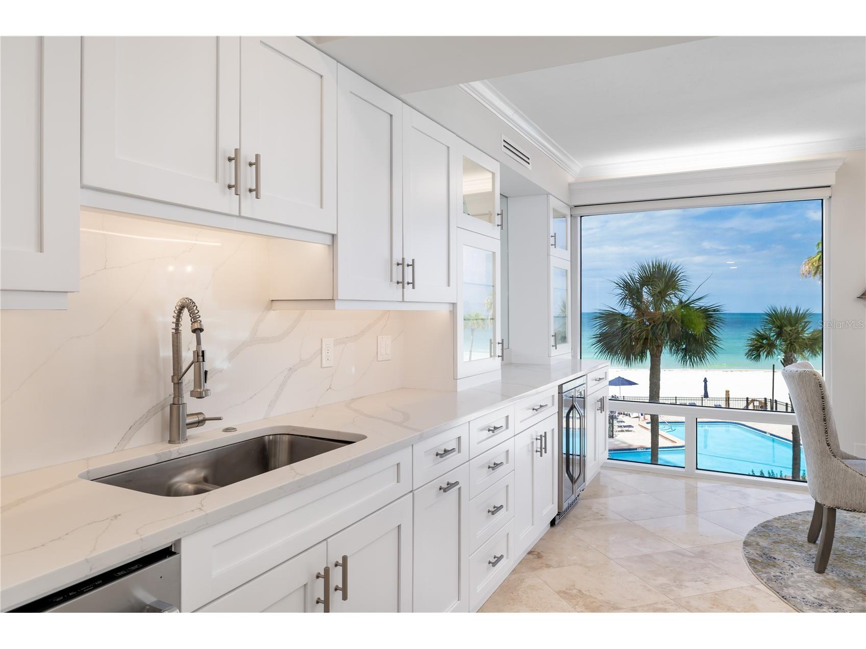 2525 Gulf Of Mexico Drive #3D Longboat Key FL 34228 - GULF OF MEXICO A4696213 image85