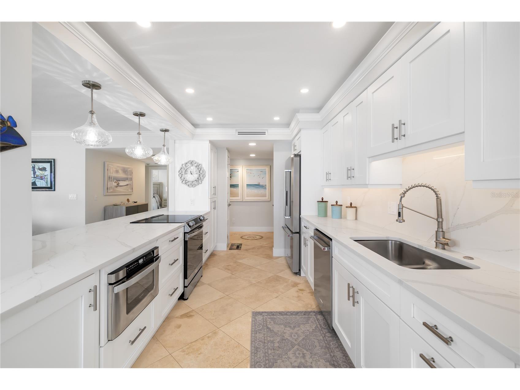 2525 Gulf Of Mexico Drive #3D Longboat Key FL 34228 - GULF OF MEXICO A4696213 image87