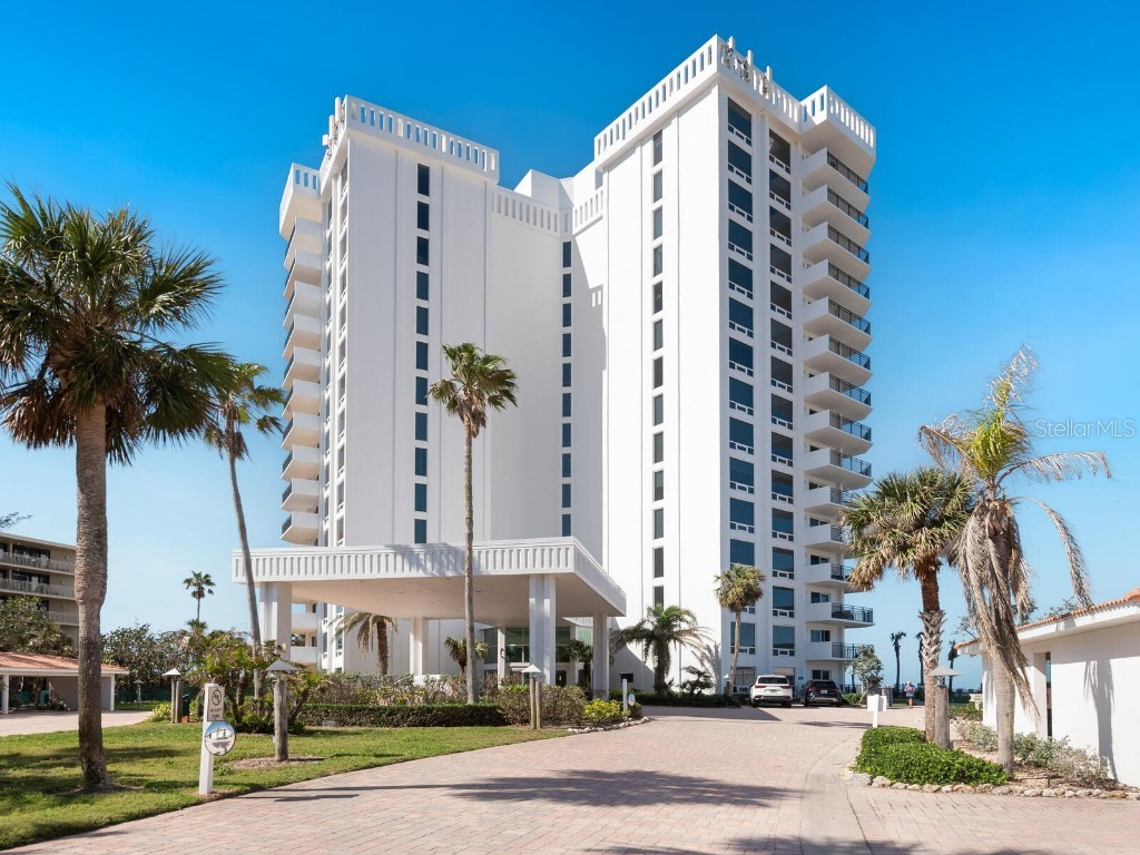 2525 Gulf Of Mexico Drive #5A Longboat Key FL 34228 - GULF OF MEXICO A4647877 image1