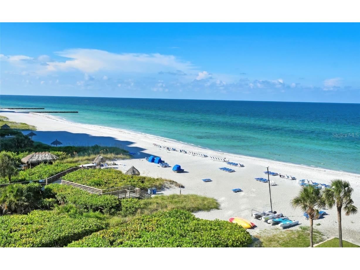 2525 Gulf Of Mexico Drive #6B Longboat Key FL 34228 - THE GULF A4673235 image1