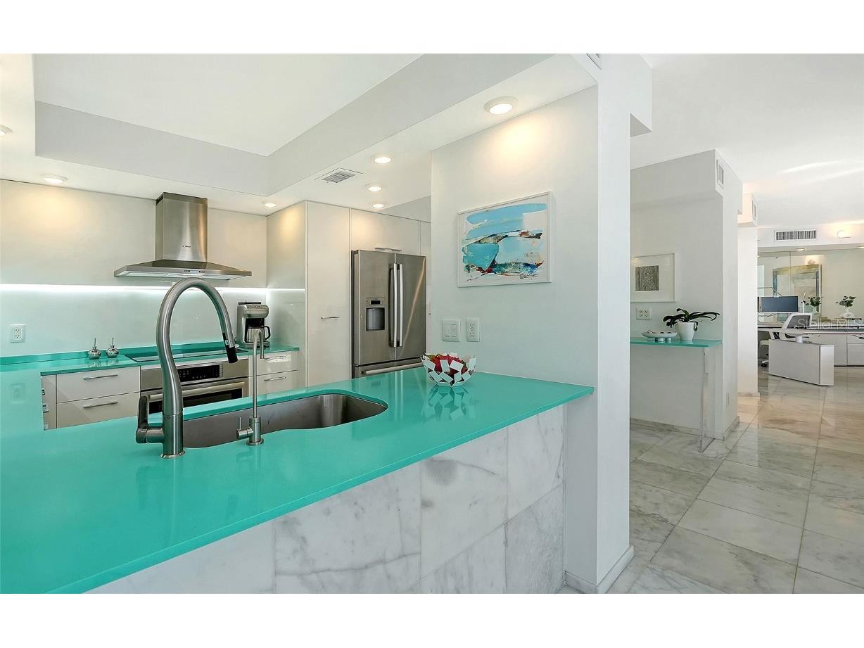 2525 Gulf Of Mexico Drive #6B Longboat Key FL 34228 - THE GULF A4673235 image11