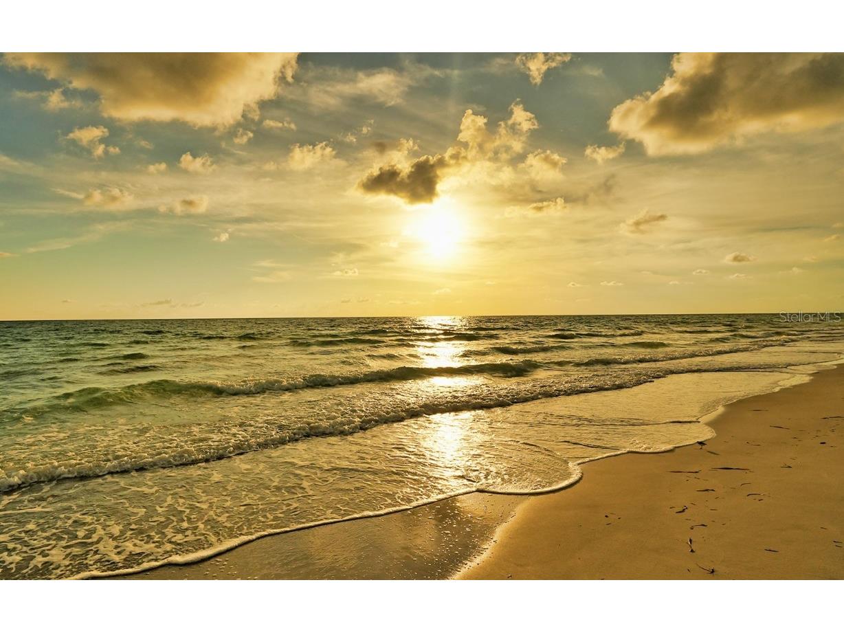 2525 Gulf Of Mexico Drive #6B Longboat Key FL 34228 - THE GULF A4673235 image48