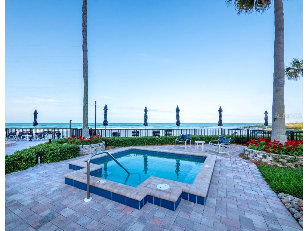 2525 Gulf Of Mexico Drive #8D Longboat Key FL 34228 A4670942 image40