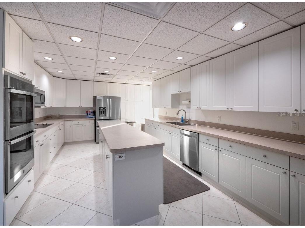 2525 Gulf Of Mexico Drive #8D Longboat Key FL 34228 A4670942 image45