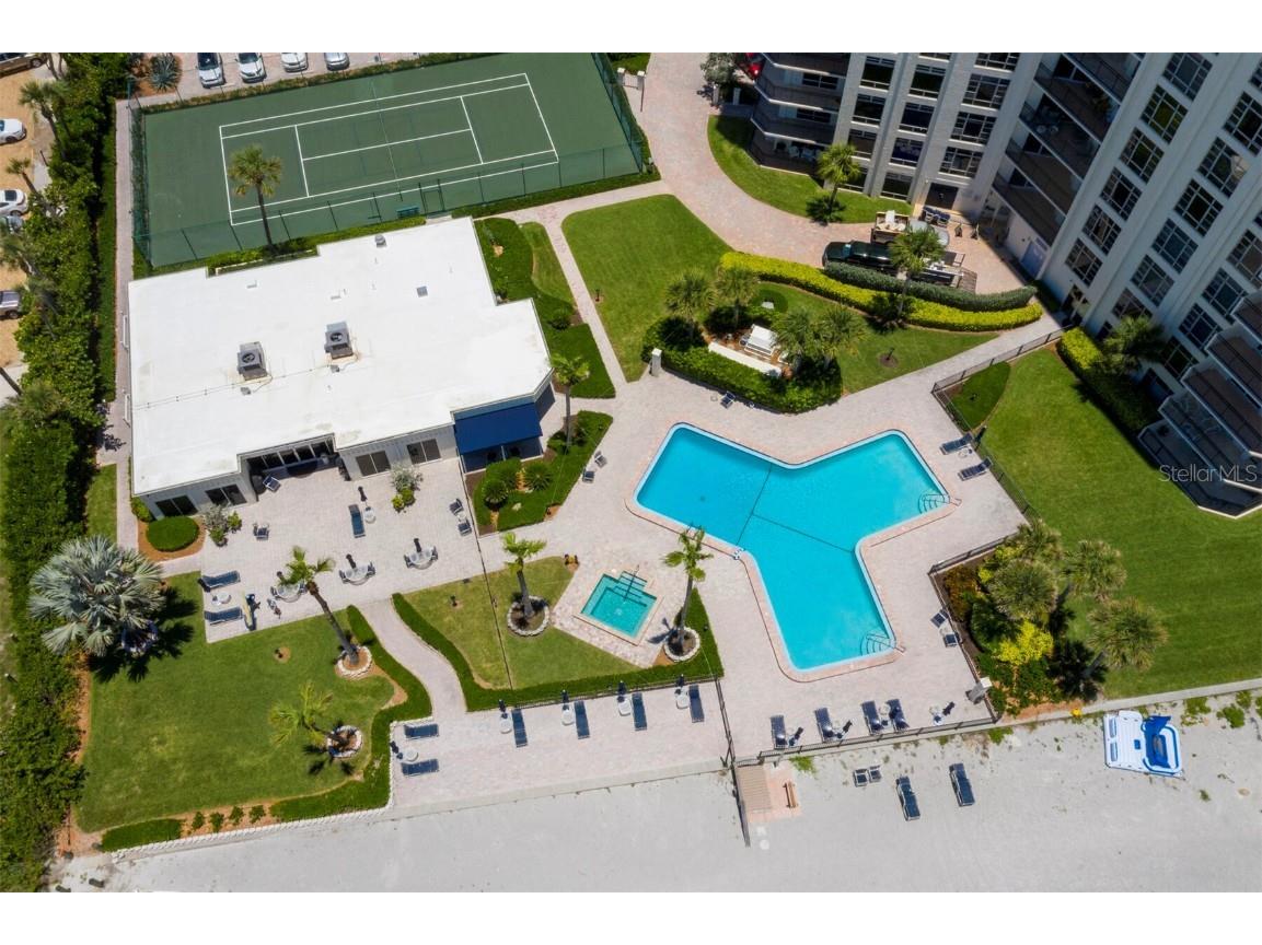 2525 Gulf Of Mexico Drive #8D Longboat Key FL 34228 A4670942 image52