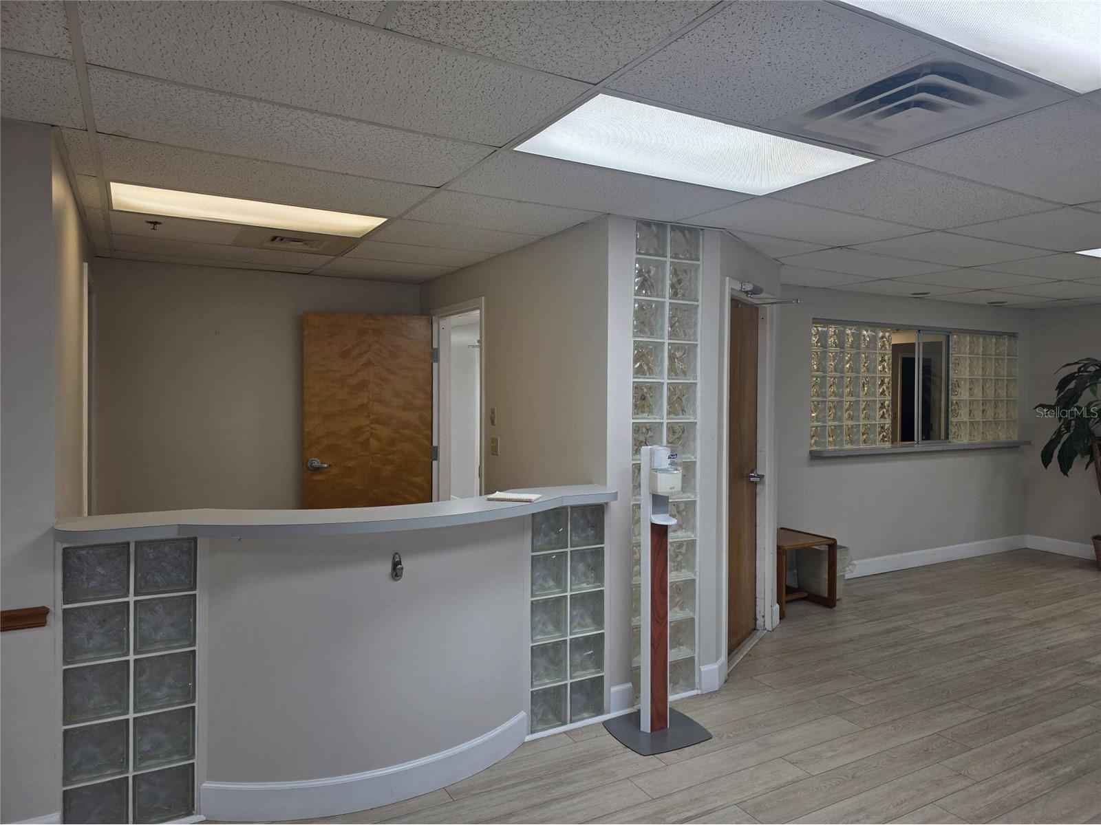 2525 Harbor Boulevard #101 Port Charlotte FL 33952 C7524058 image10