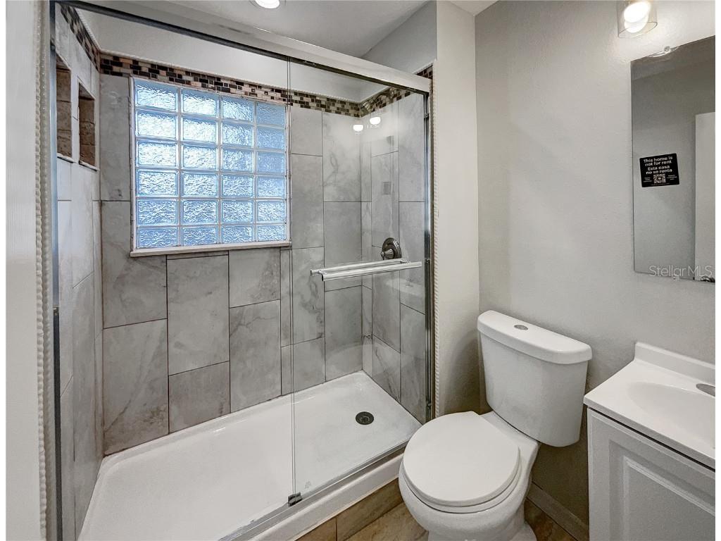 2525 Kingsland Avenue Orlando FL 32808 O6360712 image5