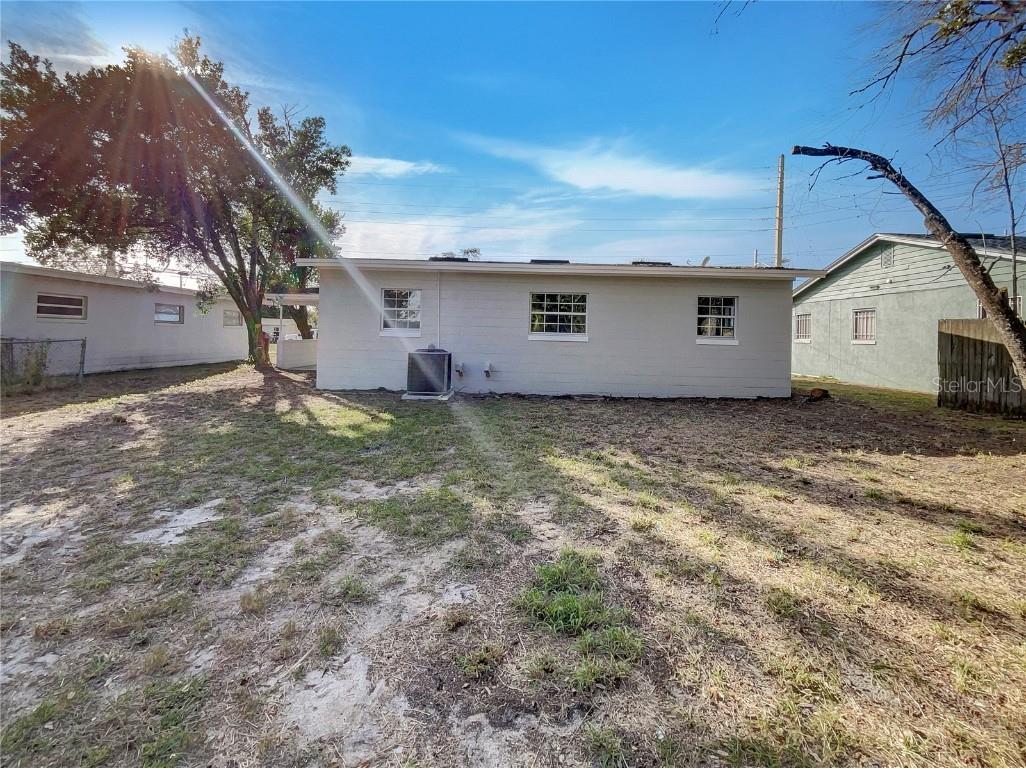 2525 Kingsland Avenue Orlando FL 32808 O6360712 image9