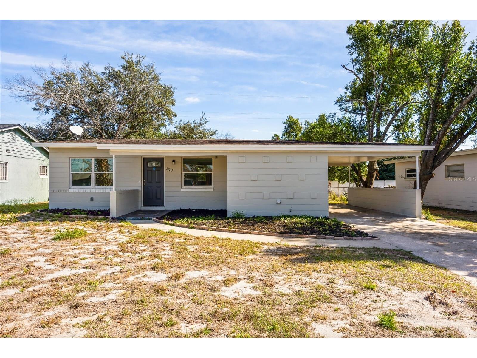 2525 Kingsland Avenue Orlando FL 32808 O6375530 image1