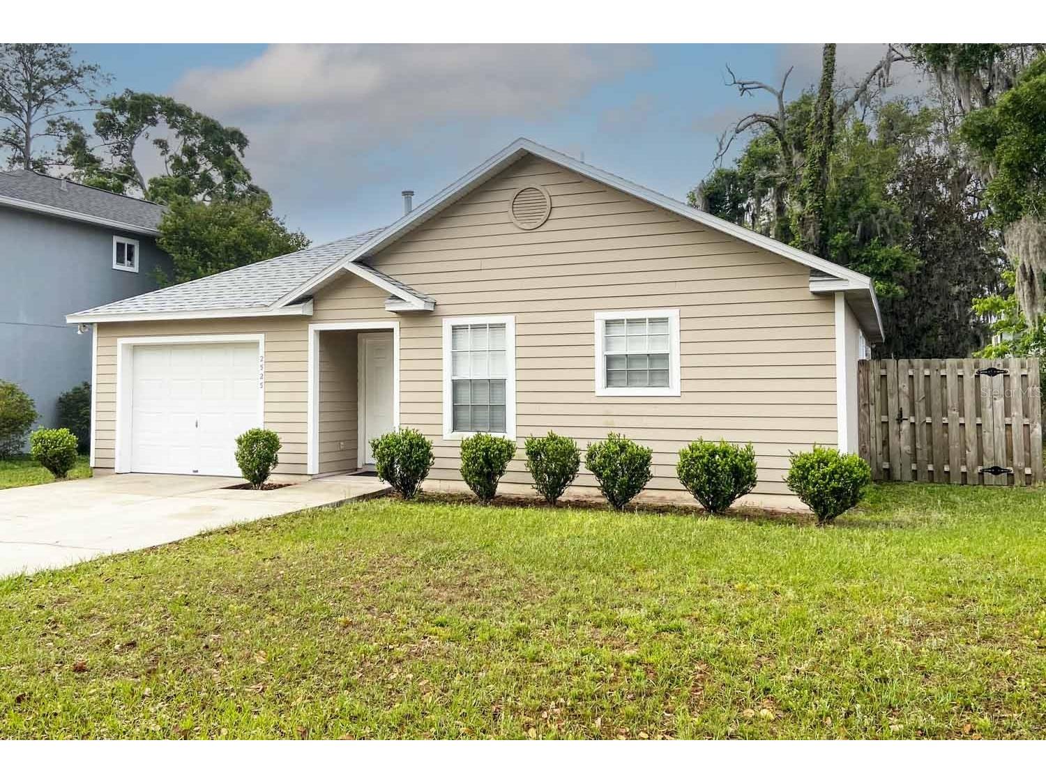 2525 NW 36th Lane Gainesville FL 32605 A4689862 image2