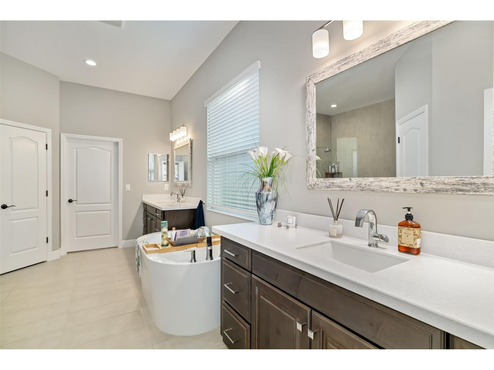 2525 Paradise Plum Drive Sarasota FL 34240 A4688996 image27