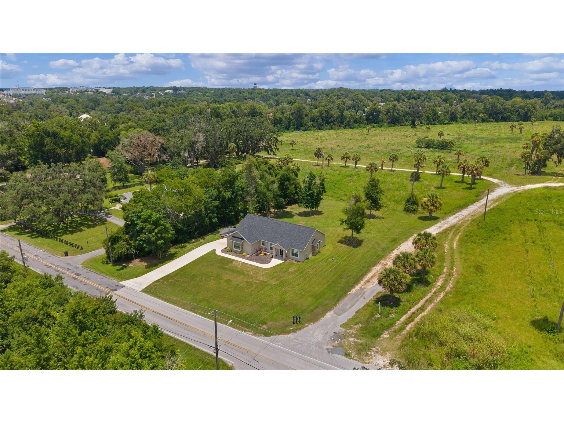 2525 SW 7th Avenue Ocala FL 34471 OM727535 image40