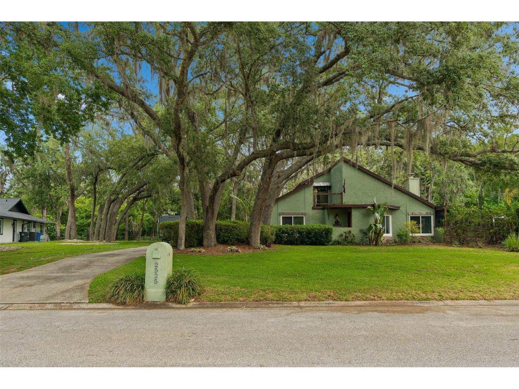 2525 Victarra Circle Lutz FL 33559 TB8503957 image1
