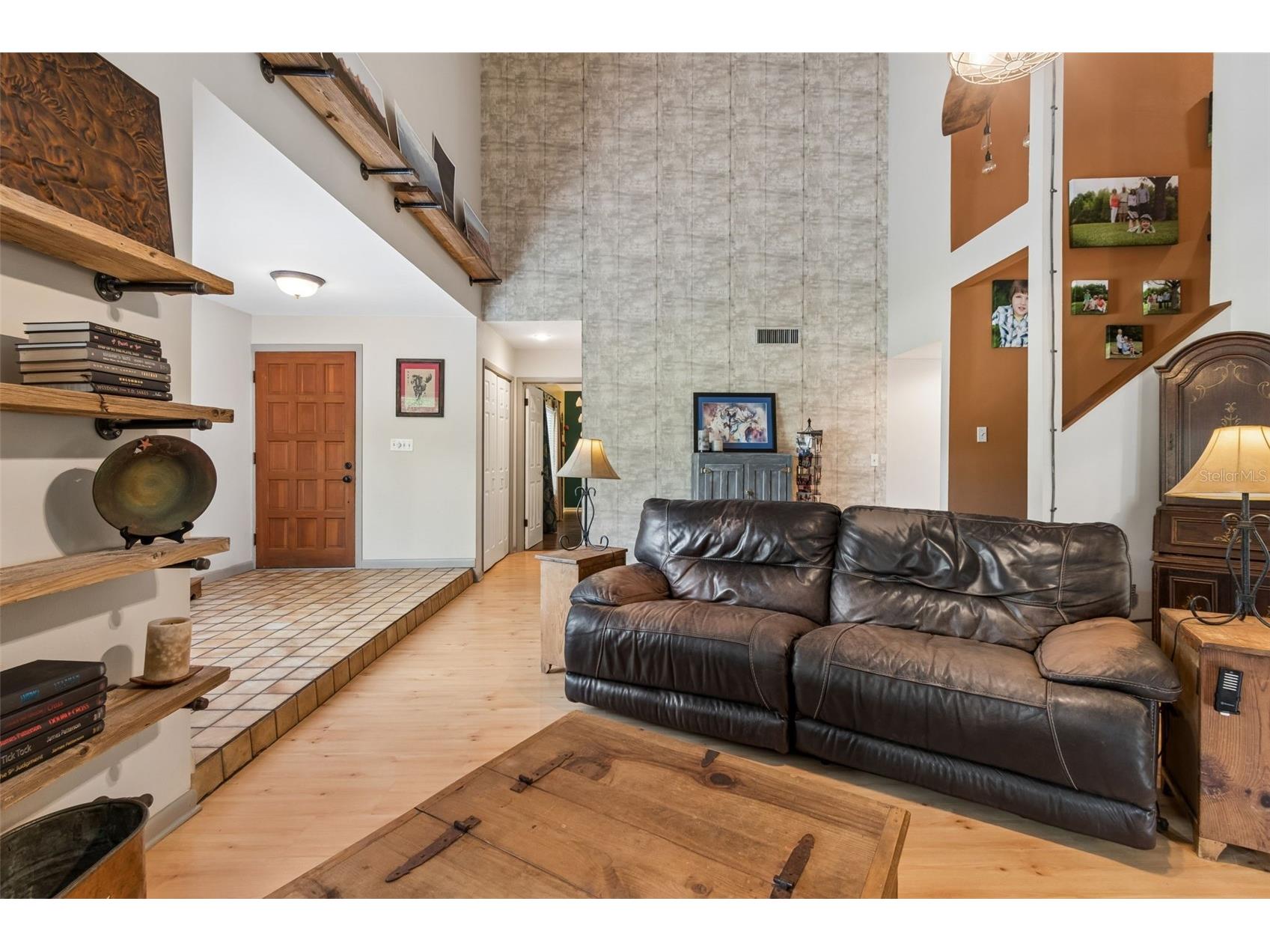 2525 Victarra Circle Lutz FL 33559 TB8503957 image17