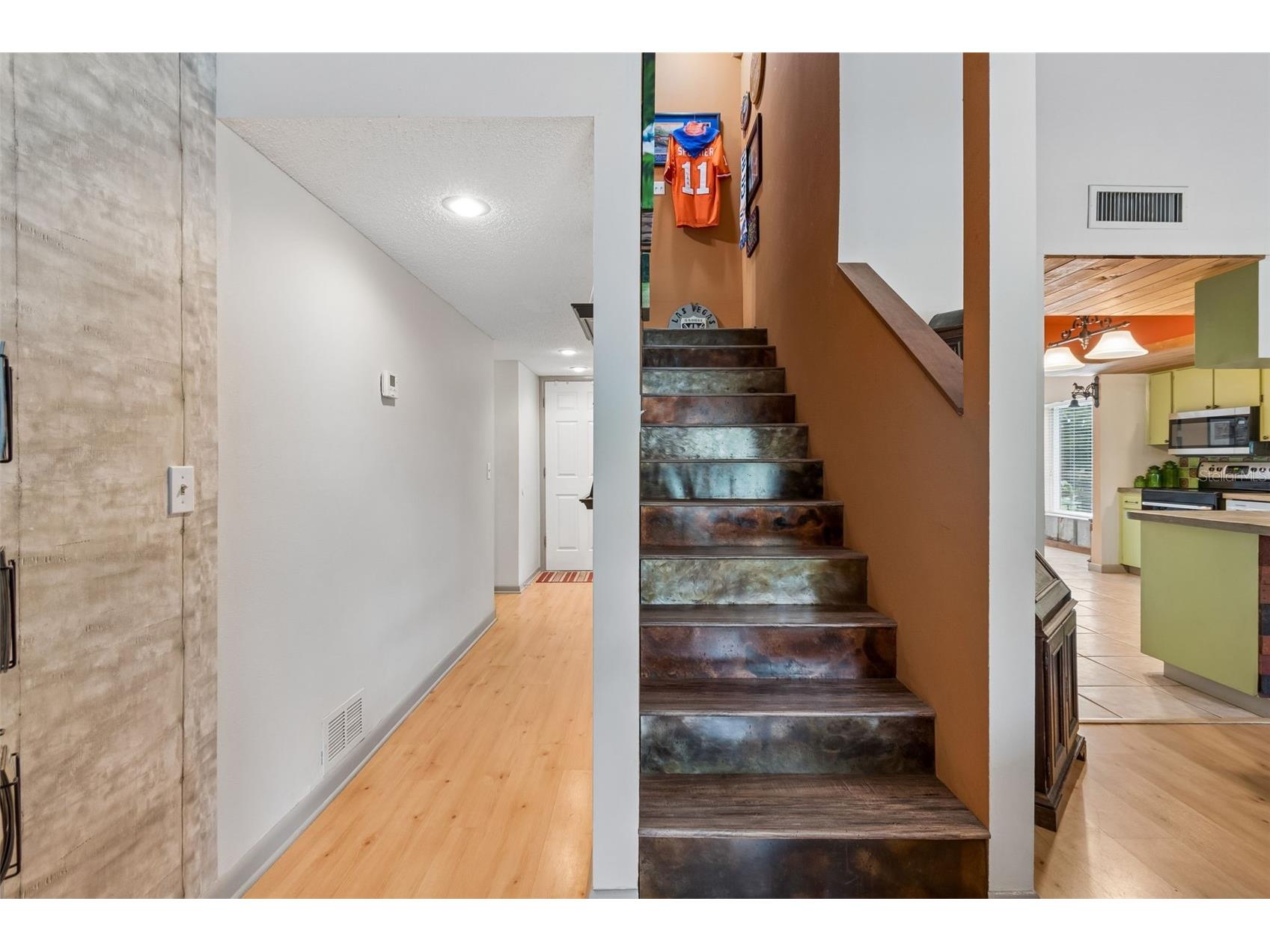 2525 Victarra Circle Lutz FL 33559 TB8503957 image20