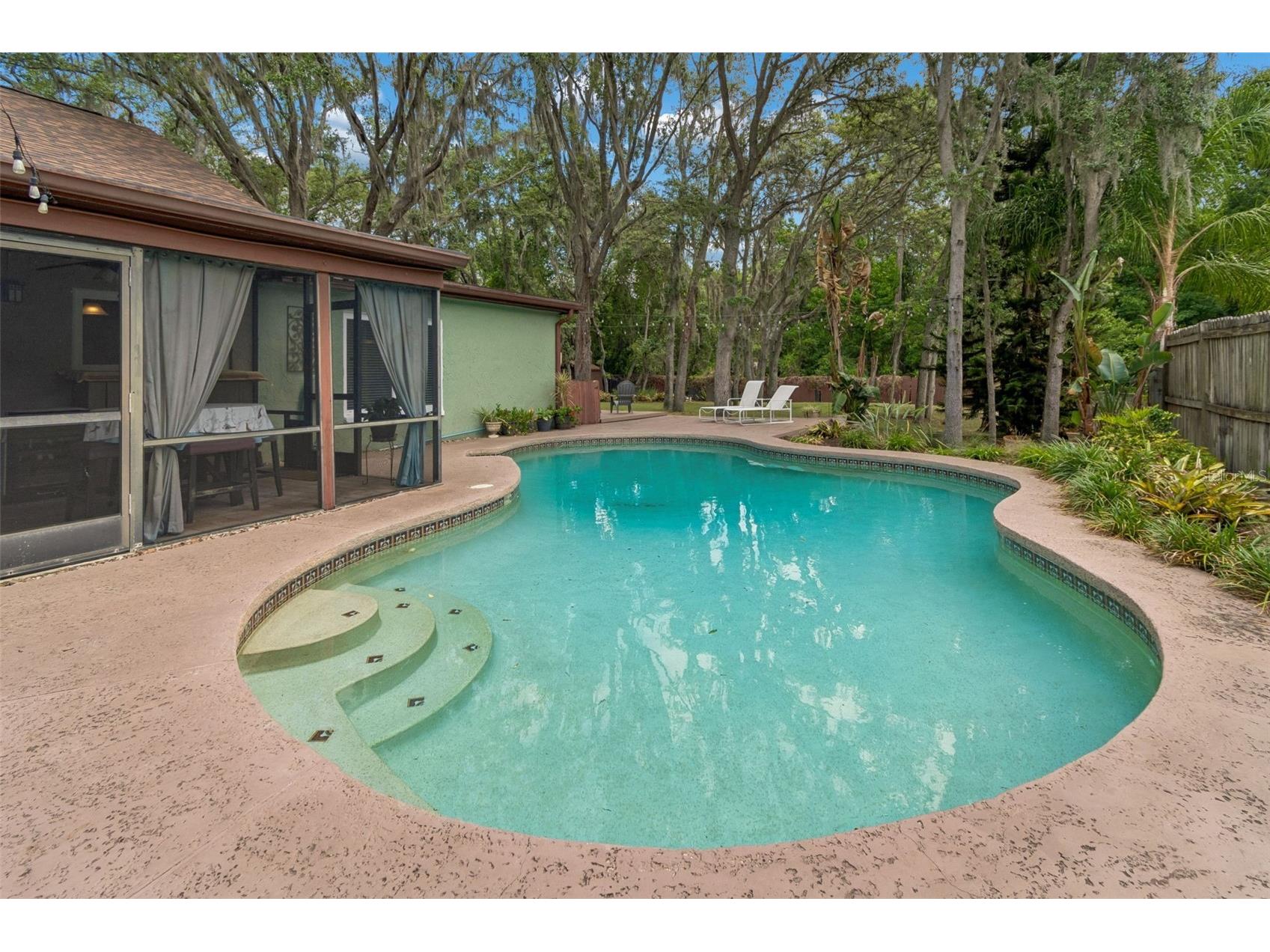 2525 Victarra Circle Lutz FL 33559 TB8503957 image50