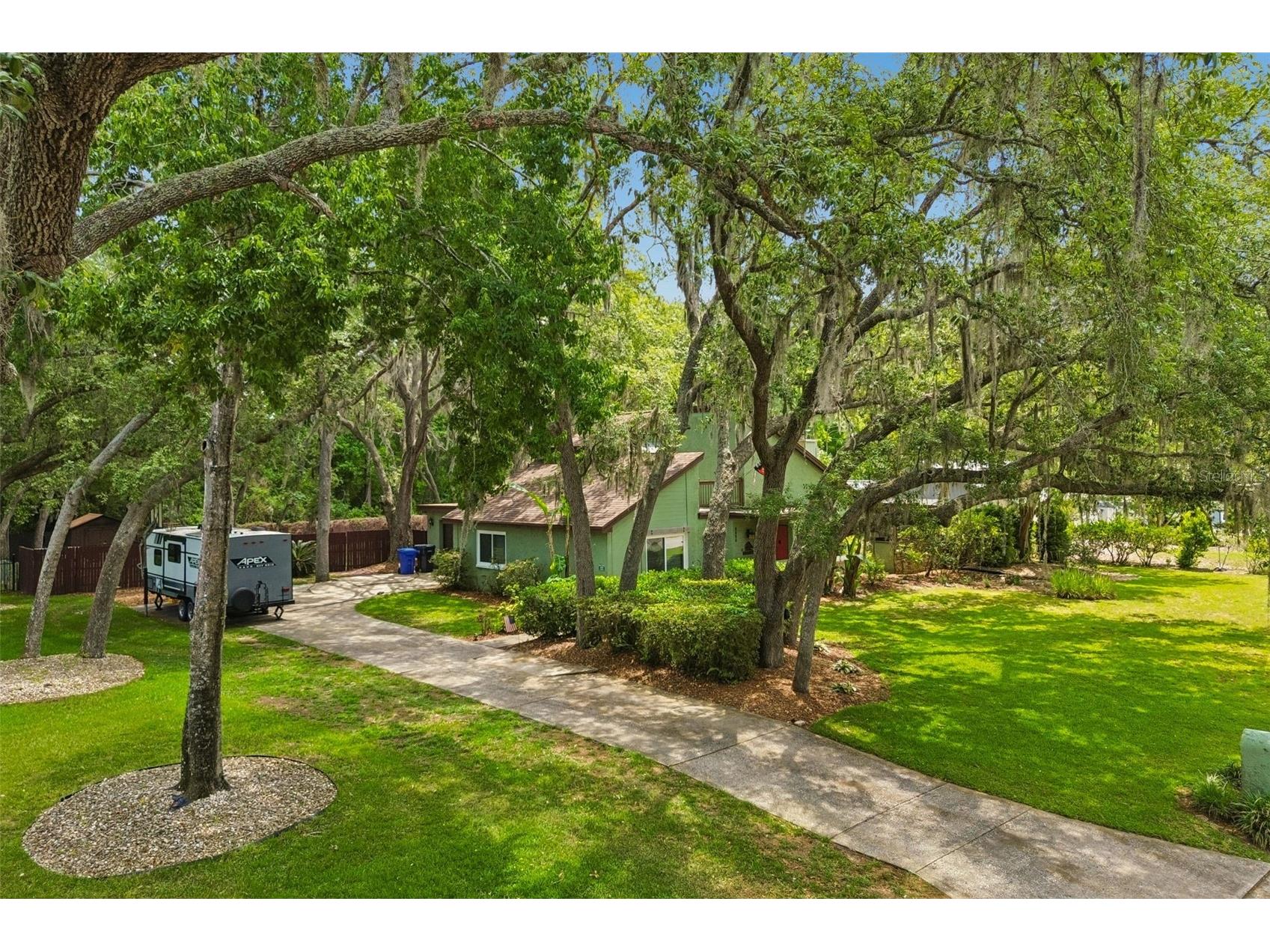 2525 Victarra Circle Lutz FL 33559 TB8503957 image62