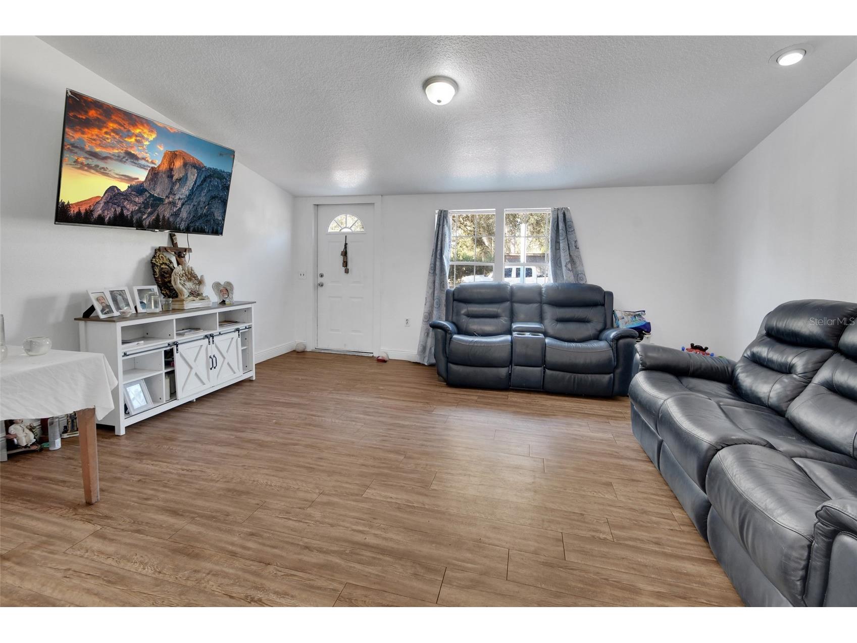2525 Vista Park Drive Deland FL 32724 V4947198 image15