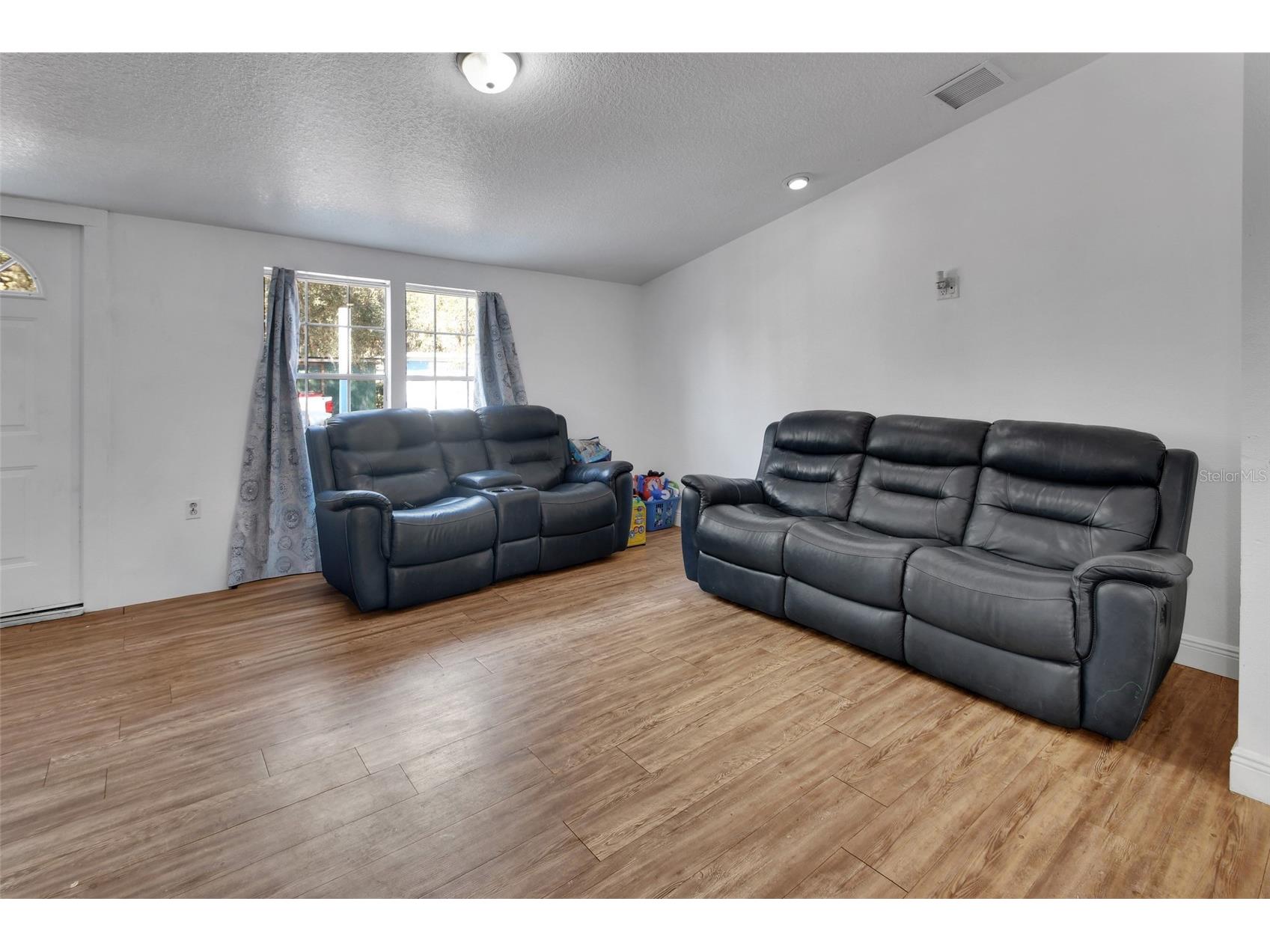 2525 Vista Park Drive Deland FL 32724 V4947198 image17