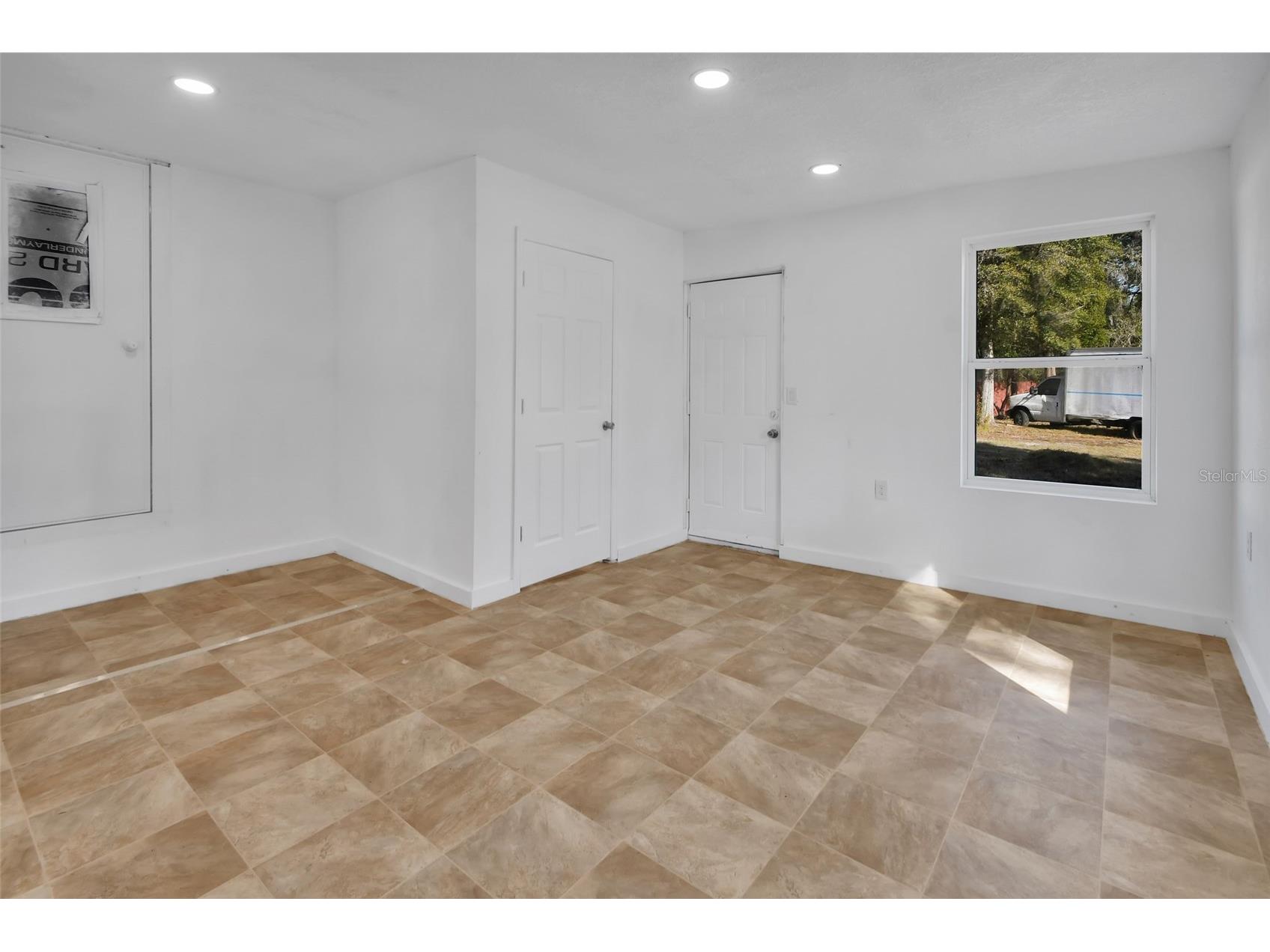 2525 Vista Park Drive Deland FL 32724 V4947198 image33